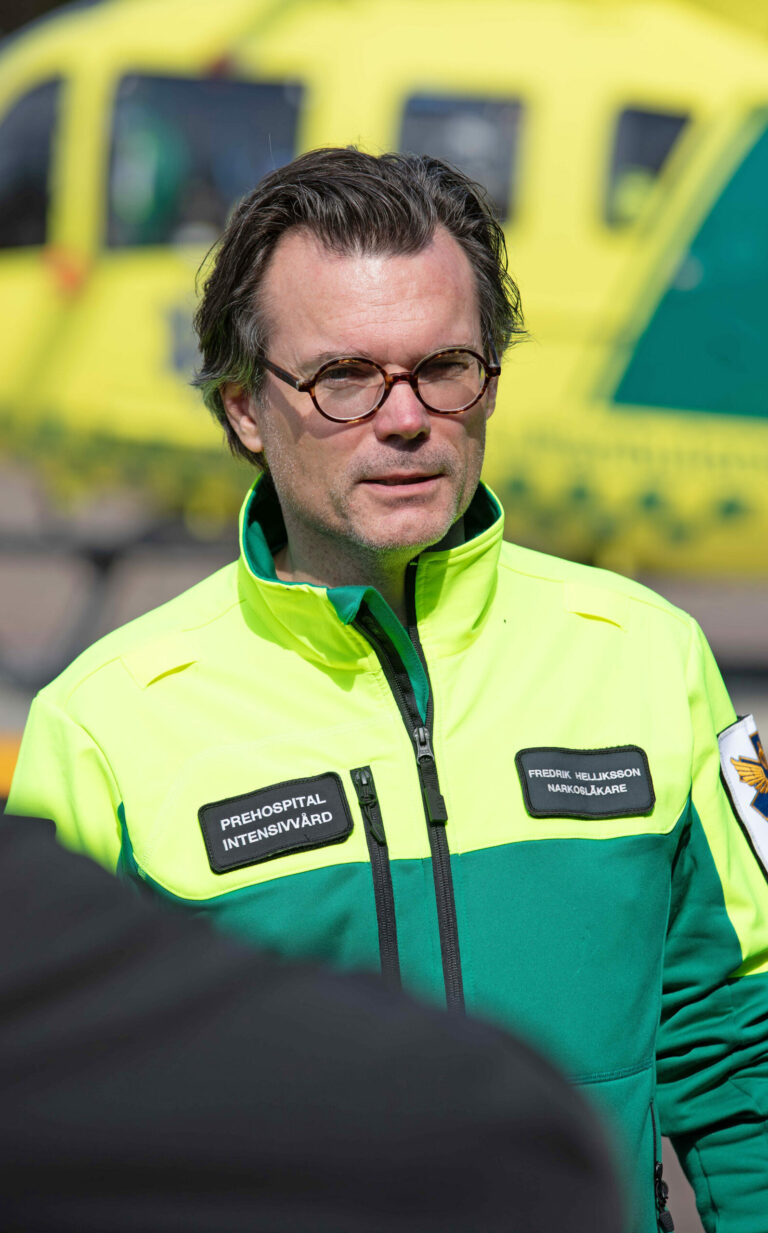 Fredrik Helliksson, anestesiläkare vid helikoptern.